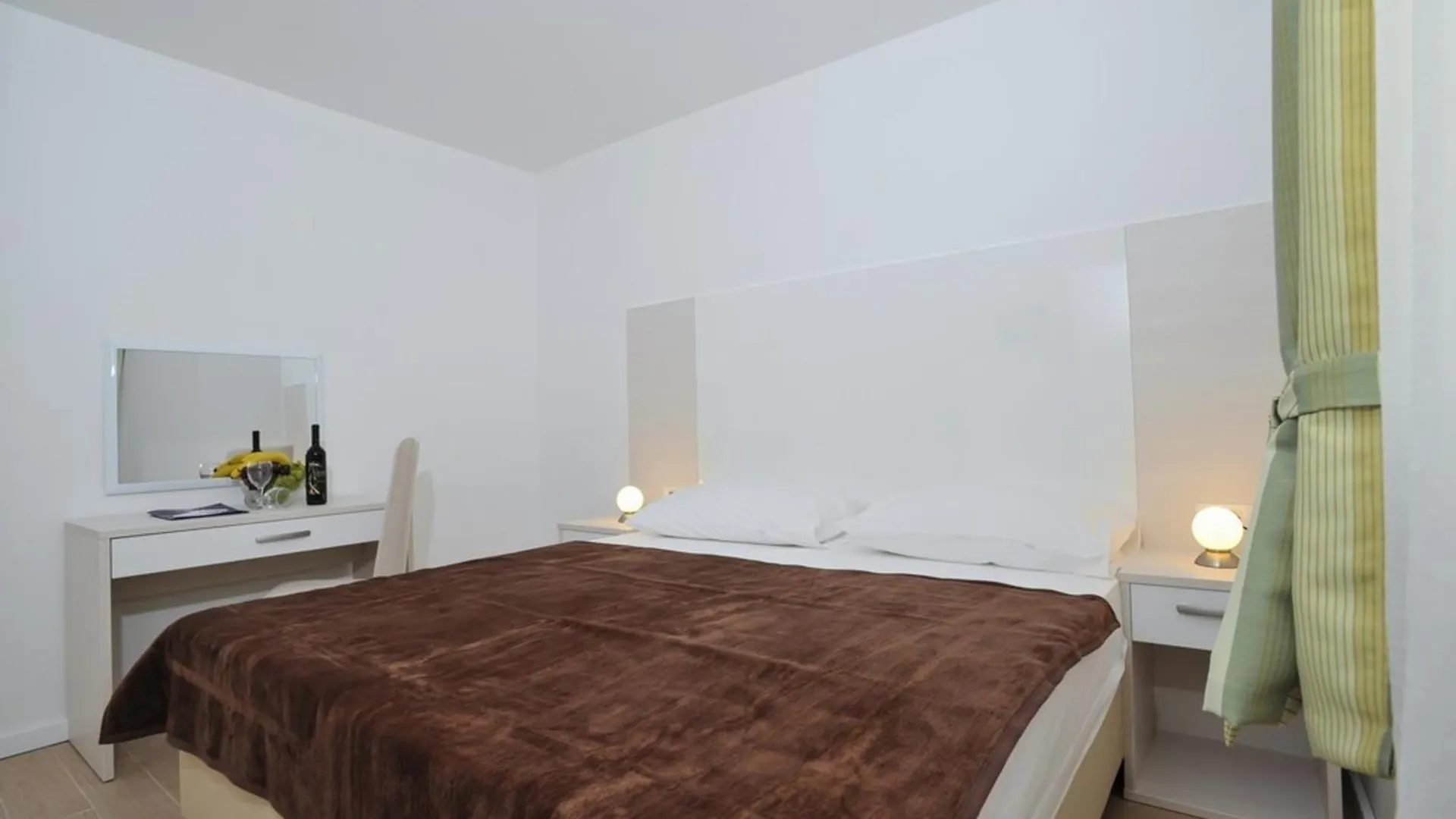 Corte Villas & Apartments - Ae1043 普利拉卡 克罗地亚