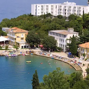 https://hotel-adriatic.primorje-gorskikotar.com