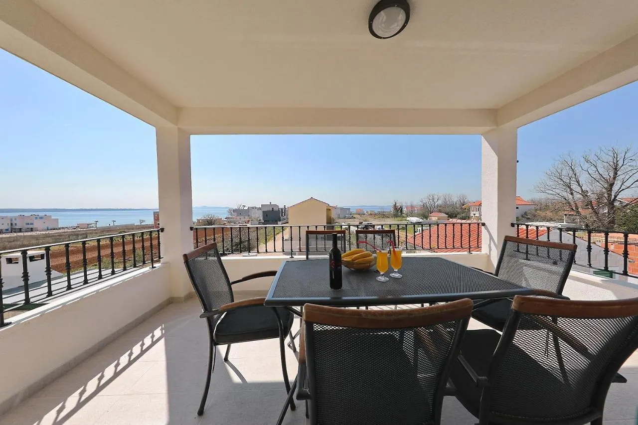 Corte Villas & Apartments - Ae1043 Privlaka  Chorwacja